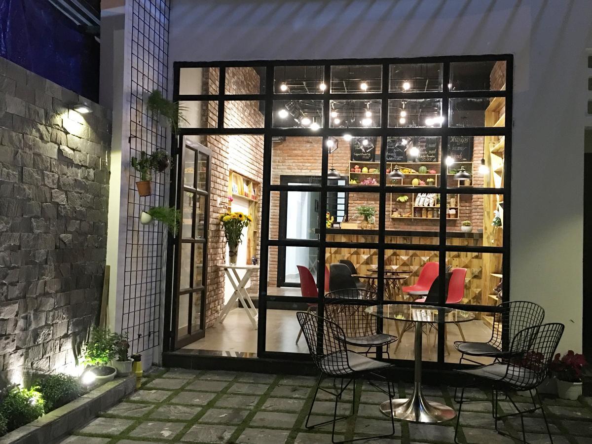 Travellers Nest Hostel Дананг Экстерьер фото