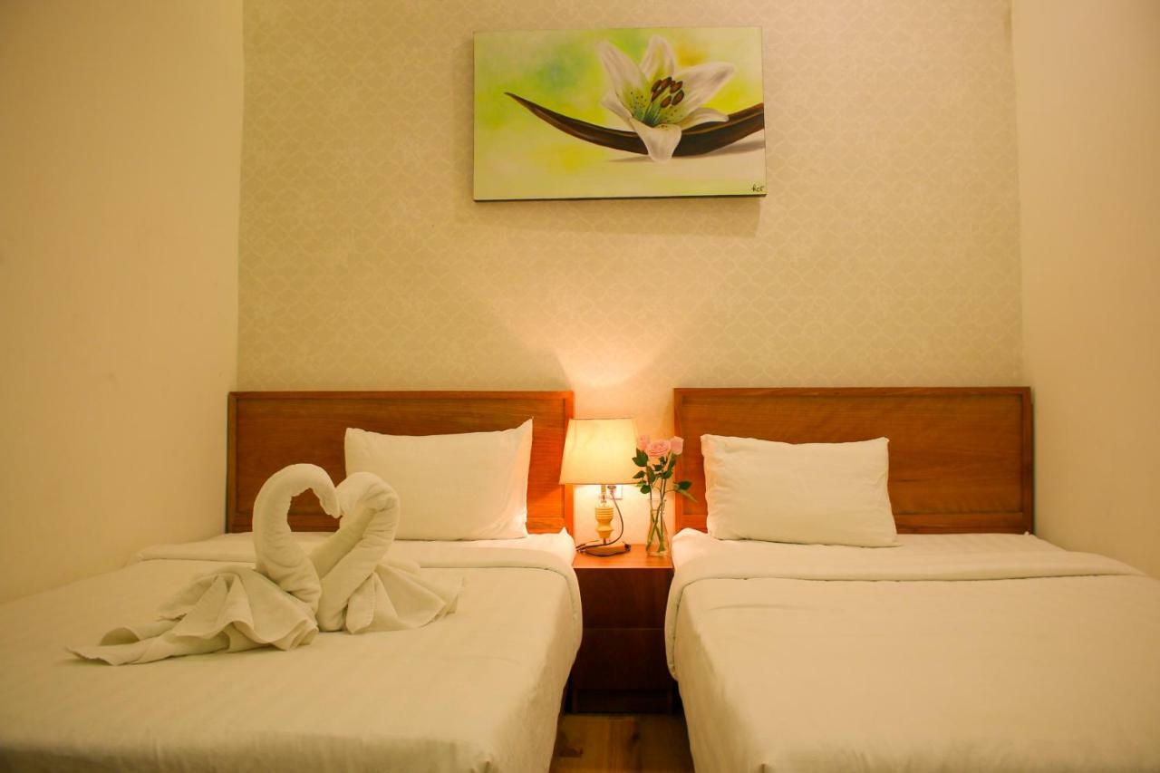 Travellers Nest Hostel Дананг Экстерьер фото