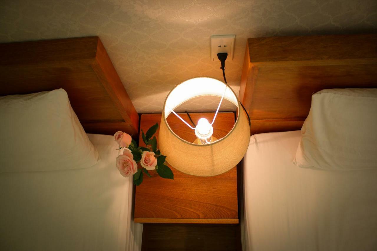 Travellers Nest Hostel Дананг Экстерьер фото