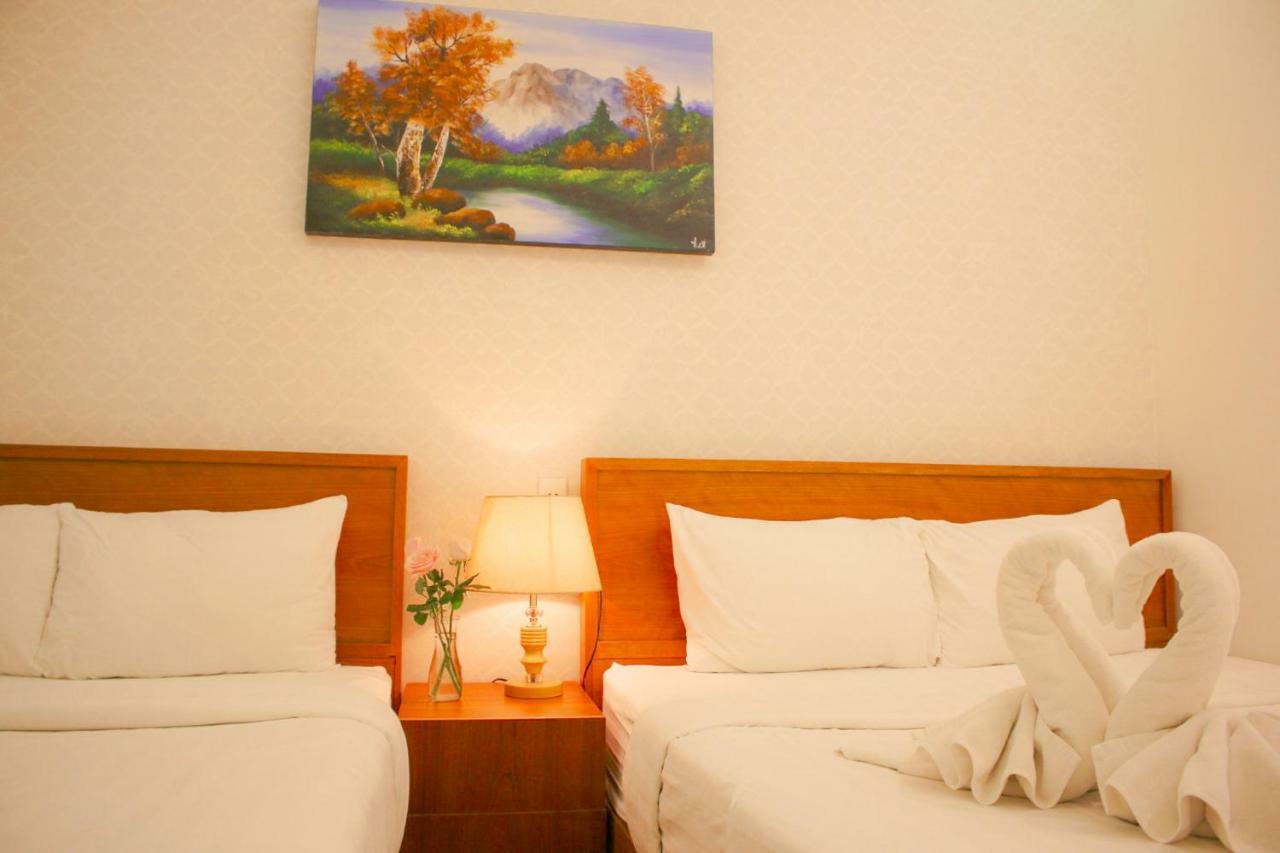 Travellers Nest Hostel Дананг Экстерьер фото