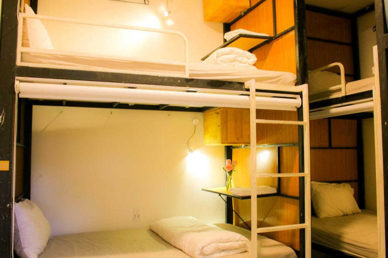 Travellers Nest Hostel Дананг Экстерьер фото